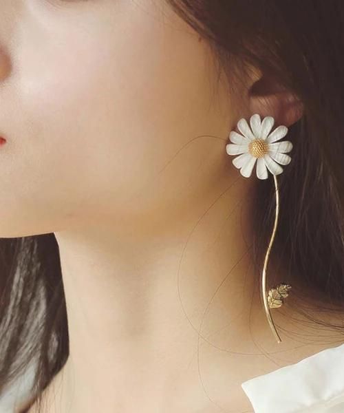 Cute Daisy Earrings