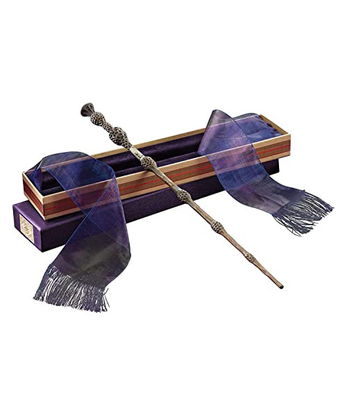 The Elder Wand in Ollivander's Box