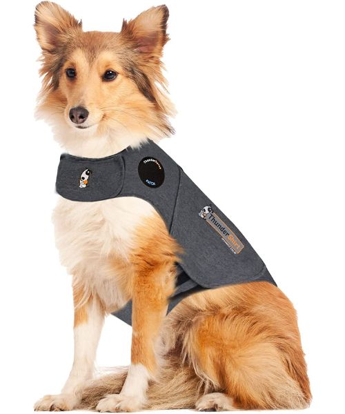 Thundershirt Classic Dog Anxiety Jacket.