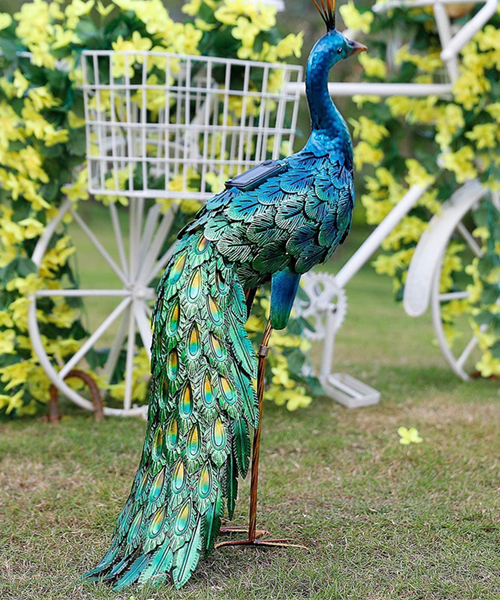 Outdoor Solar Statue - Colors In The Day And Glow In The Night