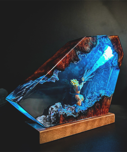 Hot Anime Resin Lamp